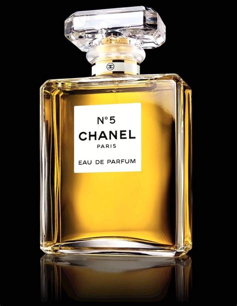 Plus de 5 000 images de Parfum Chanel et de Parfum 